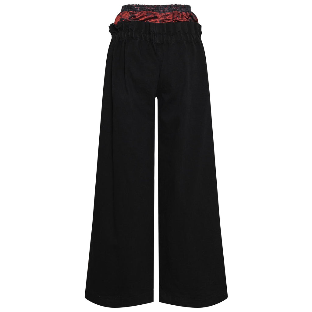 Gut Feeling pants in Black